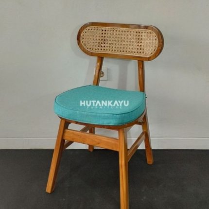 Kursi Makan Cafe Kayu Jati Minimalis